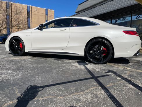 Used 2015 Mercedes-Benz S 63 AMG 4MATIC Coupe image 14