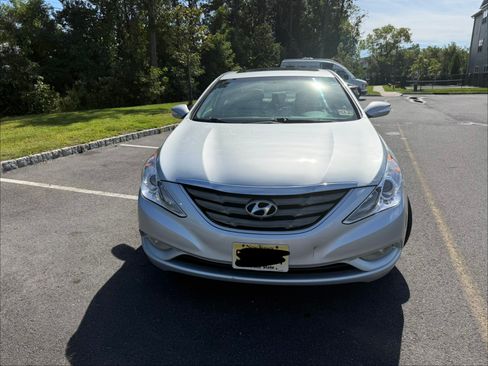Used 2013 Hyundai Sonata Limited image 11