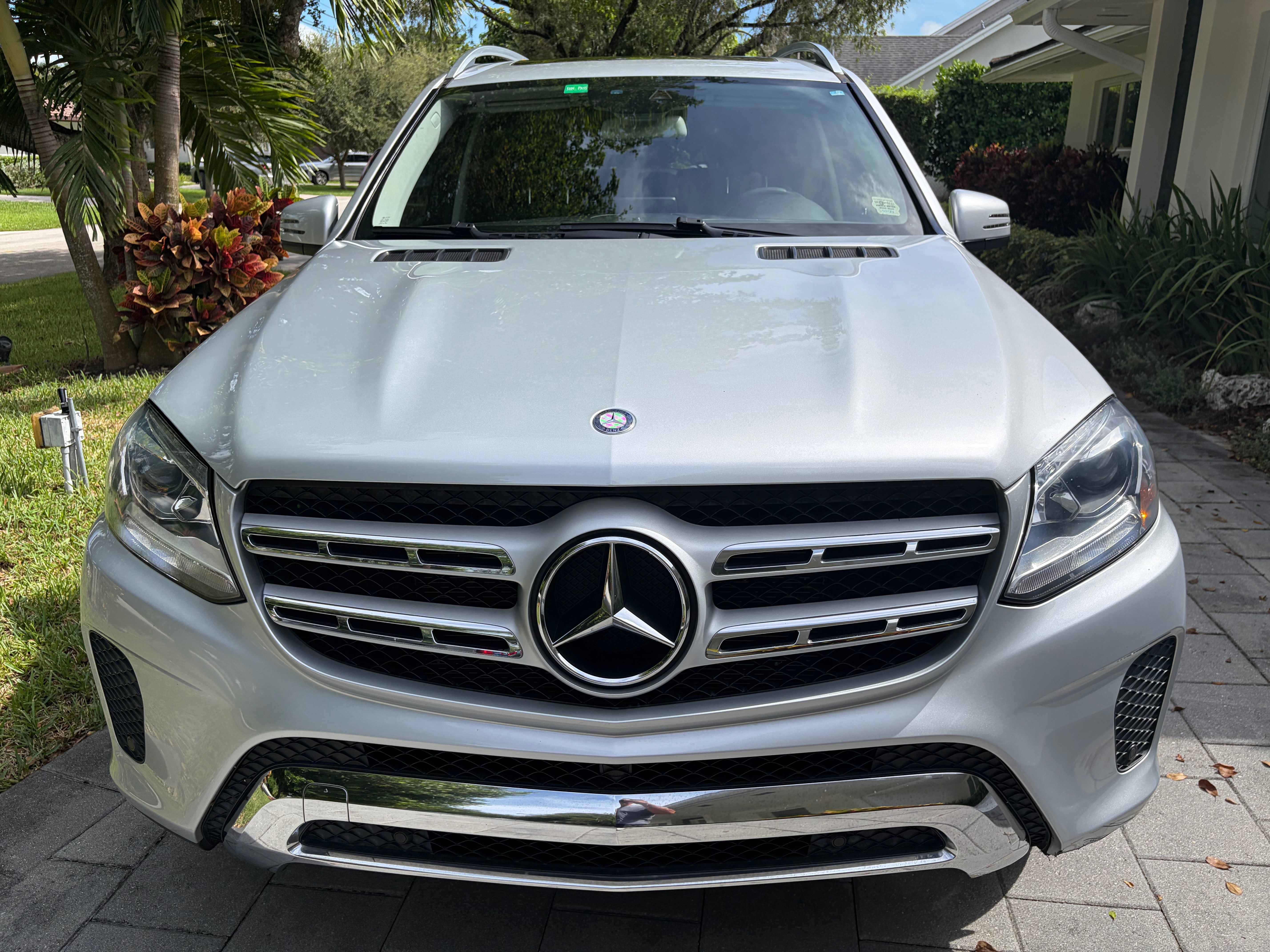 Used 2017 Mercedes-Benz GLS 450 4MATIC image 2