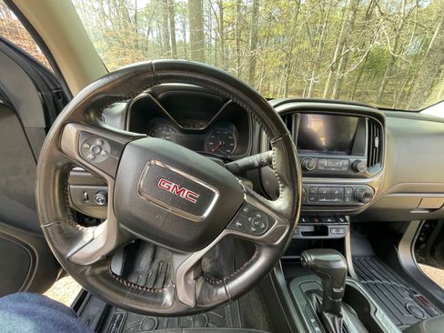 Used 2016 GMC Canyon SLE w/ All Terrain Package image 15