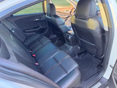 Used 2014 Chevrolet SS image 10