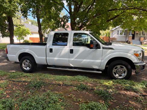 Used 2016 Ford F250 XLT w/ XLT Value Package RWD image 5