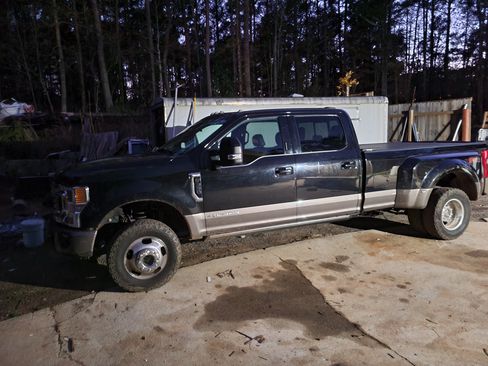 Used 2021 Ford F350 King Ranch w/ King Ranch Ultimate Package image 2