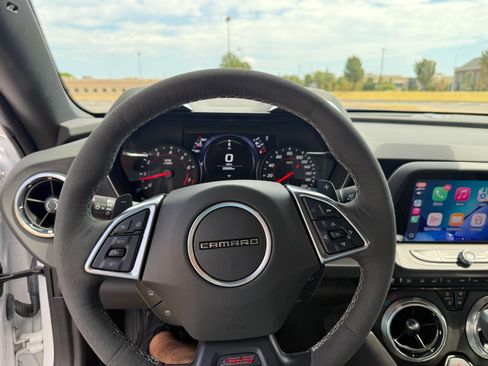 Used 2023 Chevrolet Camaro SS RWD image 29
