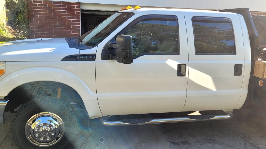 Used 2015 Ford F350 XL w/ XL Value Package AWD/4WD image 2
