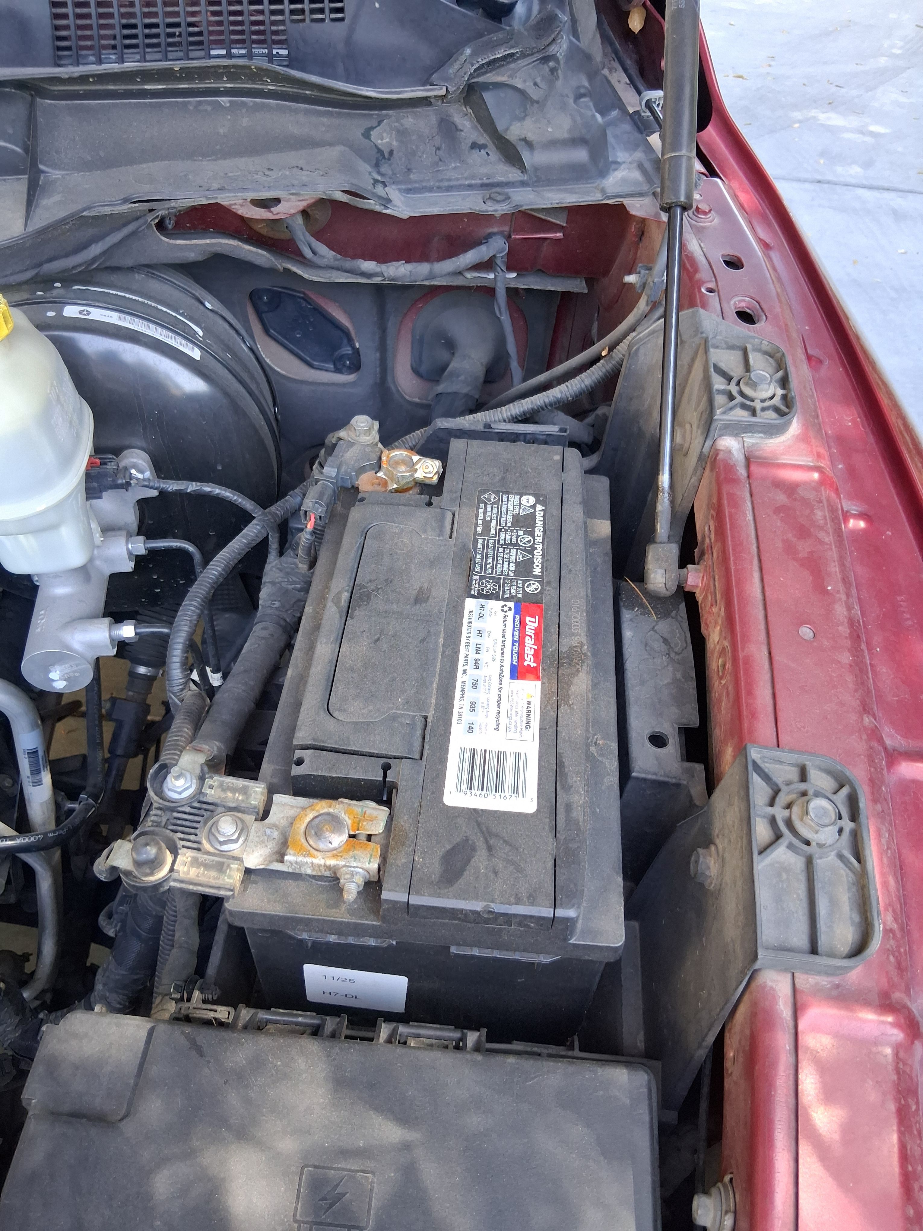 Used 2015 RAM 1500 Express RWD image 18