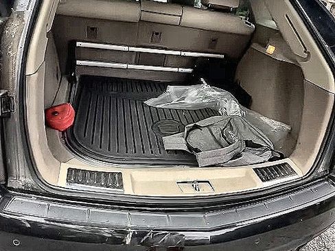 Used 2014 Cadillac SRX Luxury w/ Driver Awareness Package image 7