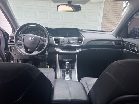 Used 2014 Honda Accord Sport image 11