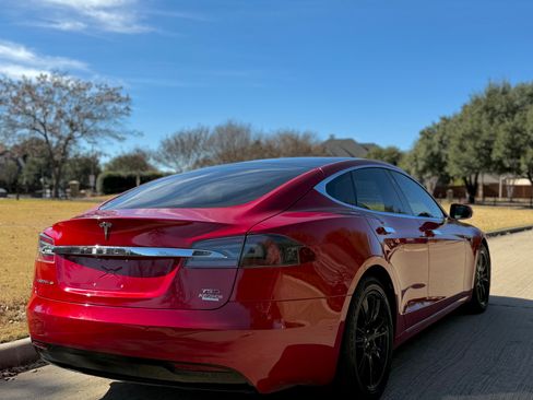 Used 2017 Tesla Model S 75D image 10