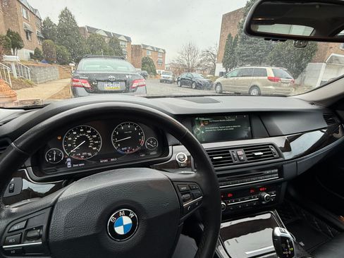 Used 2013 BMW 535i xDrive Sedan image 11