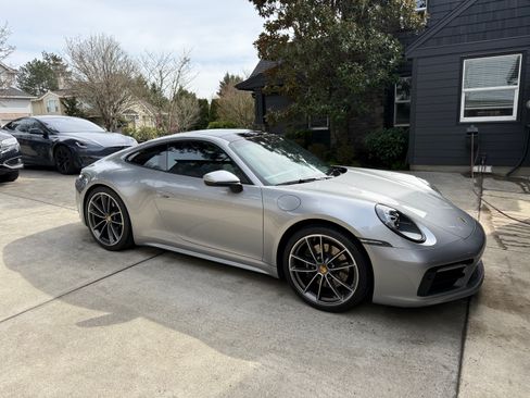 Used 2020 Porsche 911 Carrera 4S image 4