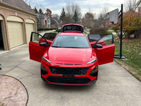 Used 2023 Hyundai Kona N image 19