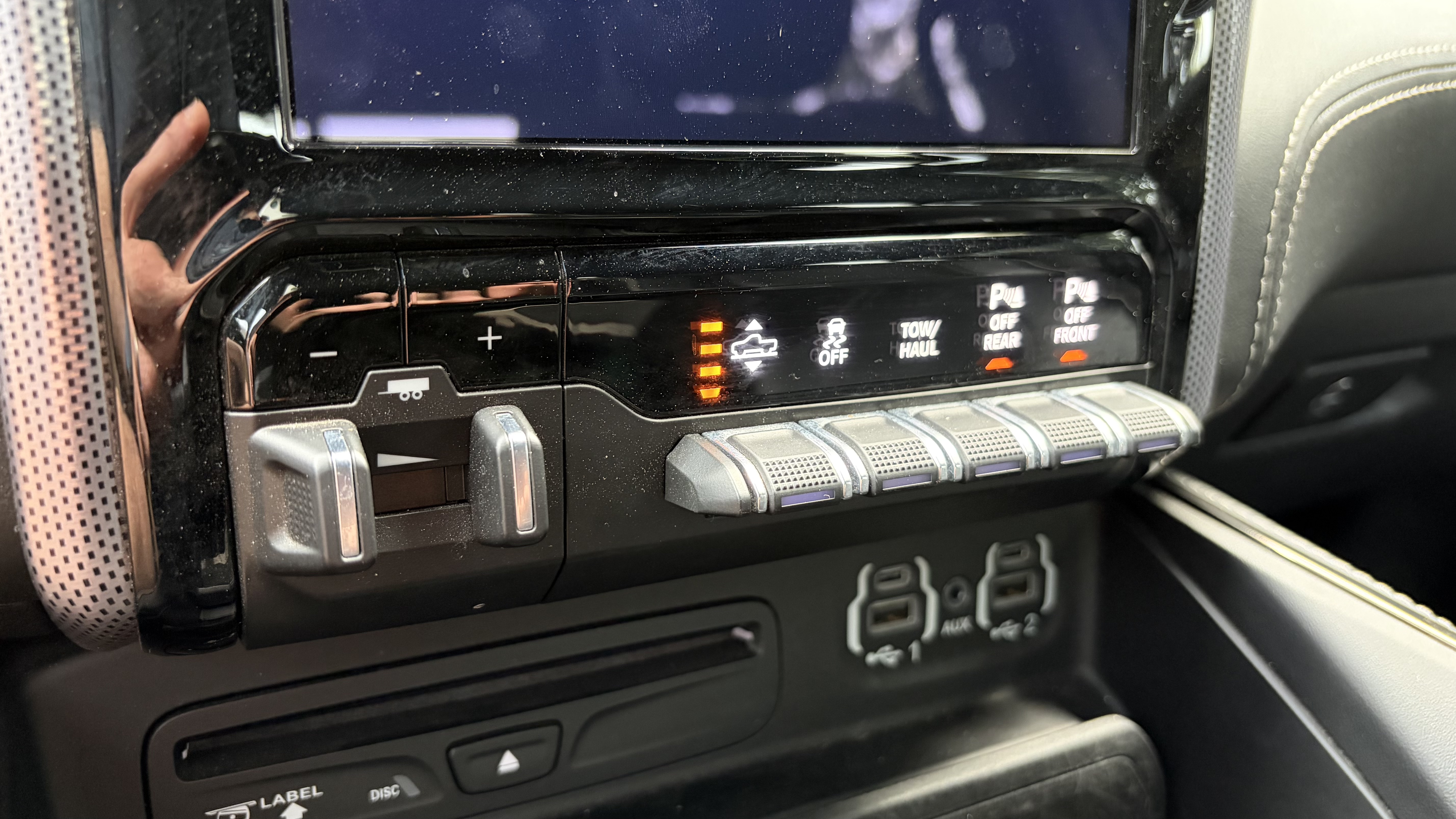 Used 2019 RAM 1500 Limited AWD/4WD image 14
