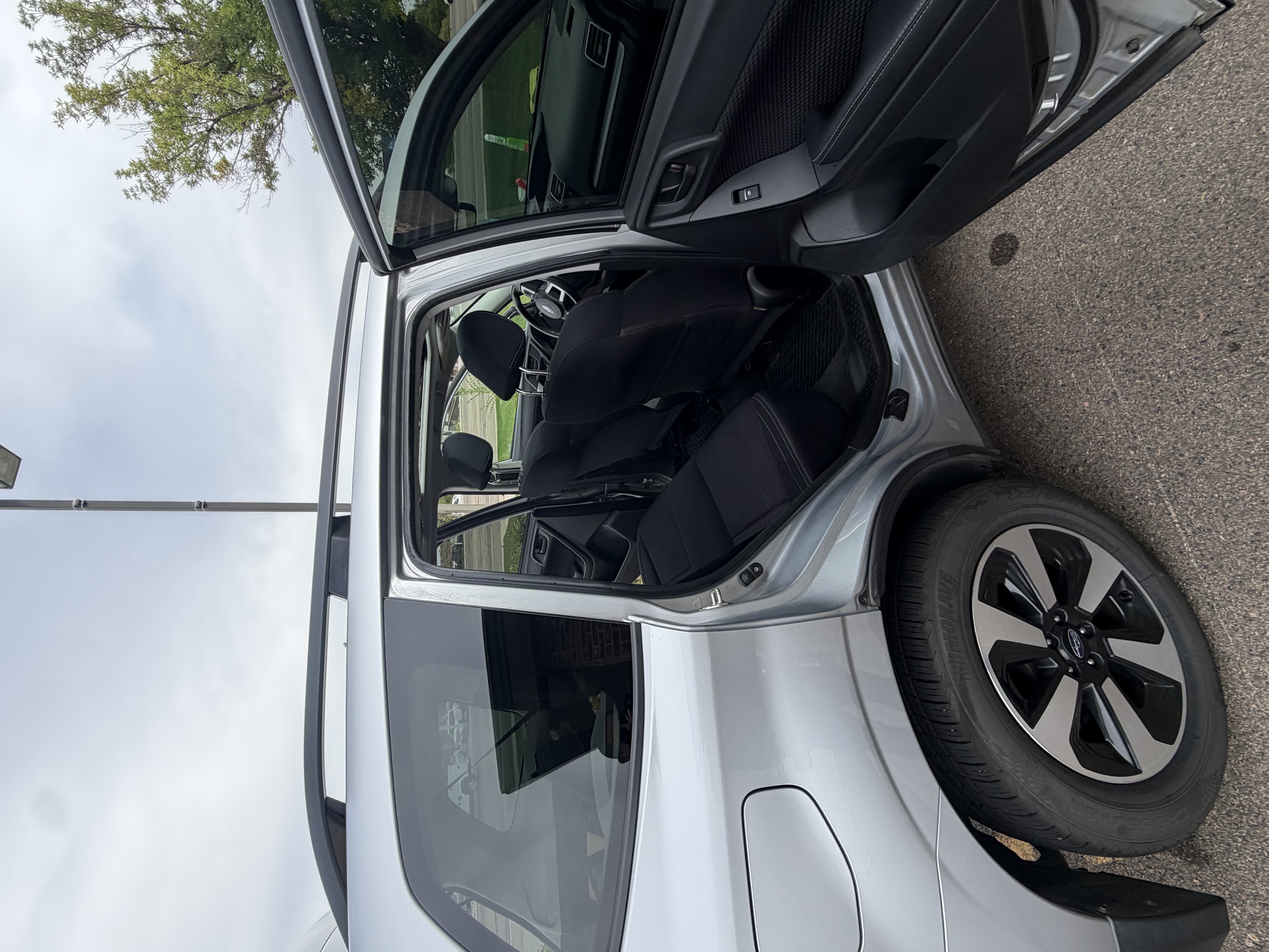 Used 2018 Subaru Forester 2.5i Premium AWD/4WD image 9