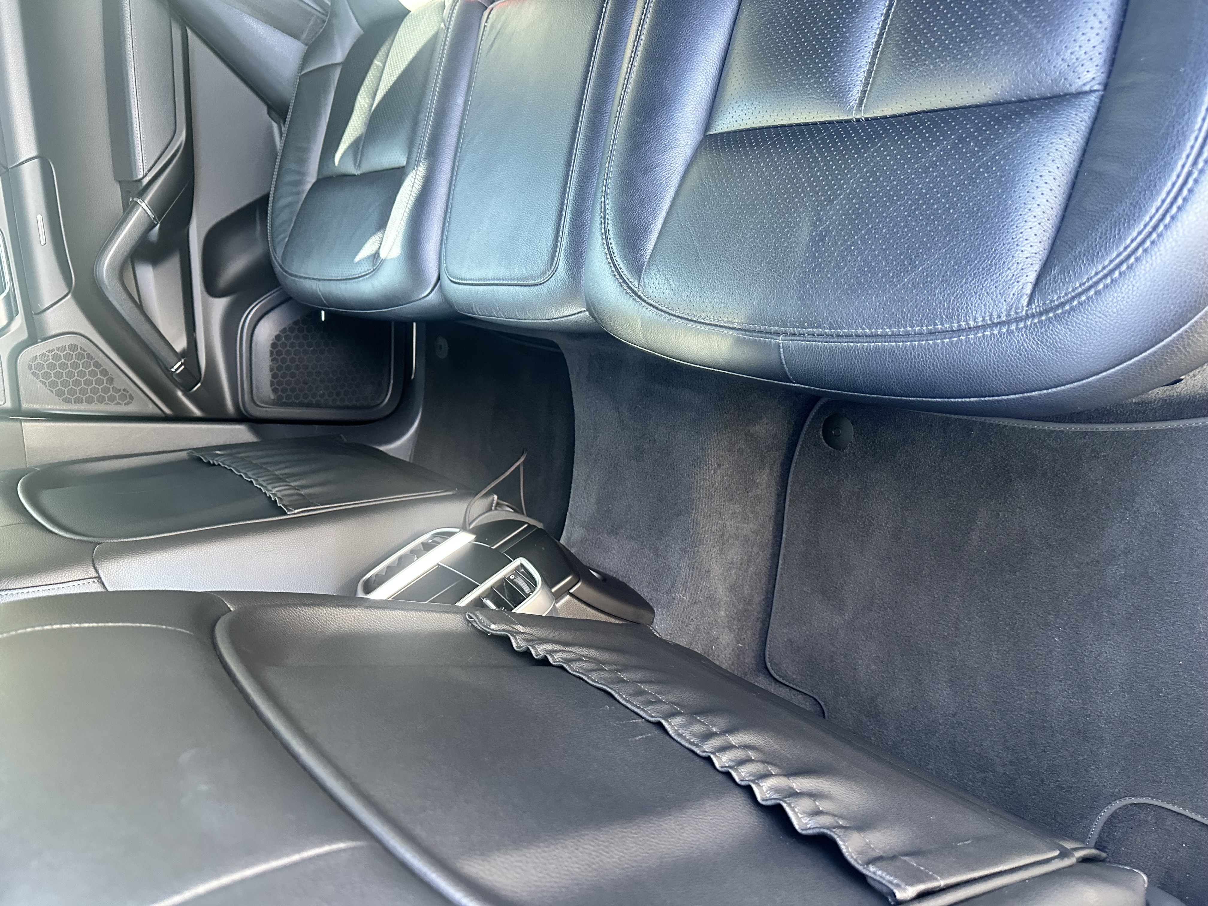 Used 2016 Porsche Cayenne AWD/4WD image 10