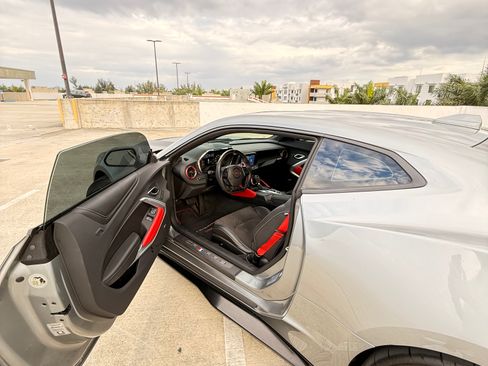 Used 2023 Chevrolet Camaro SS image 19