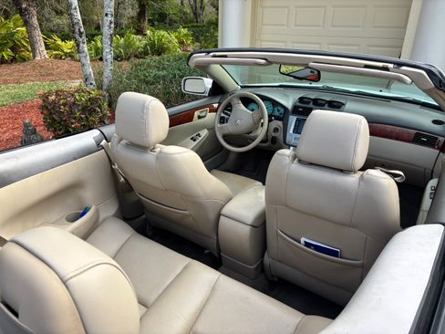 Used 2006 Toyota Solara SLE image 10