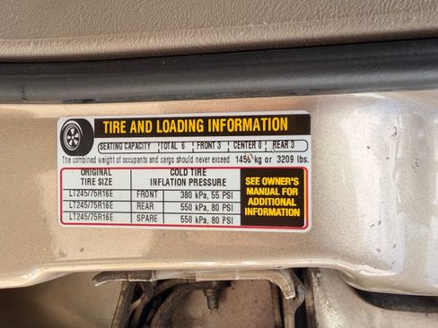 Used 2005 Chevrolet Silverado 2500 LS image 15