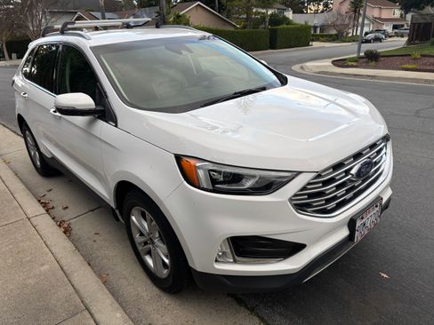 Used 2020 Ford Edge SEL image 1