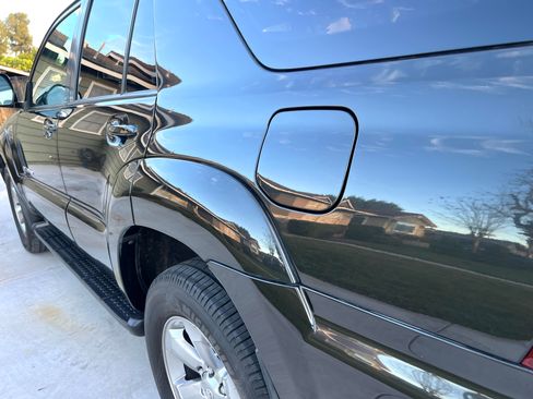 Used 2006 Toyota 4Runner Limited image 13