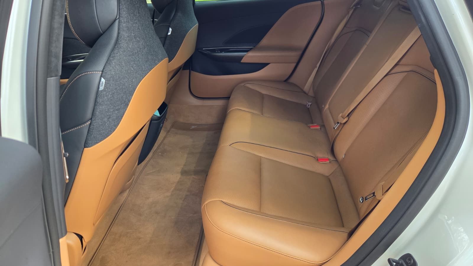 Used 2025 Lucid Air Touring AWD/4WD image 8