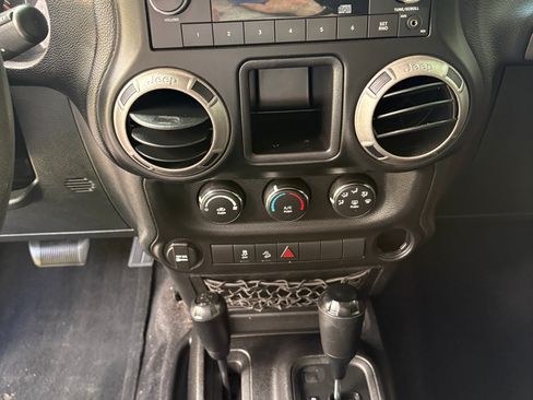 Used 2011 Jeep Wrangler Unlimited Sport AWD/4WD image 10
