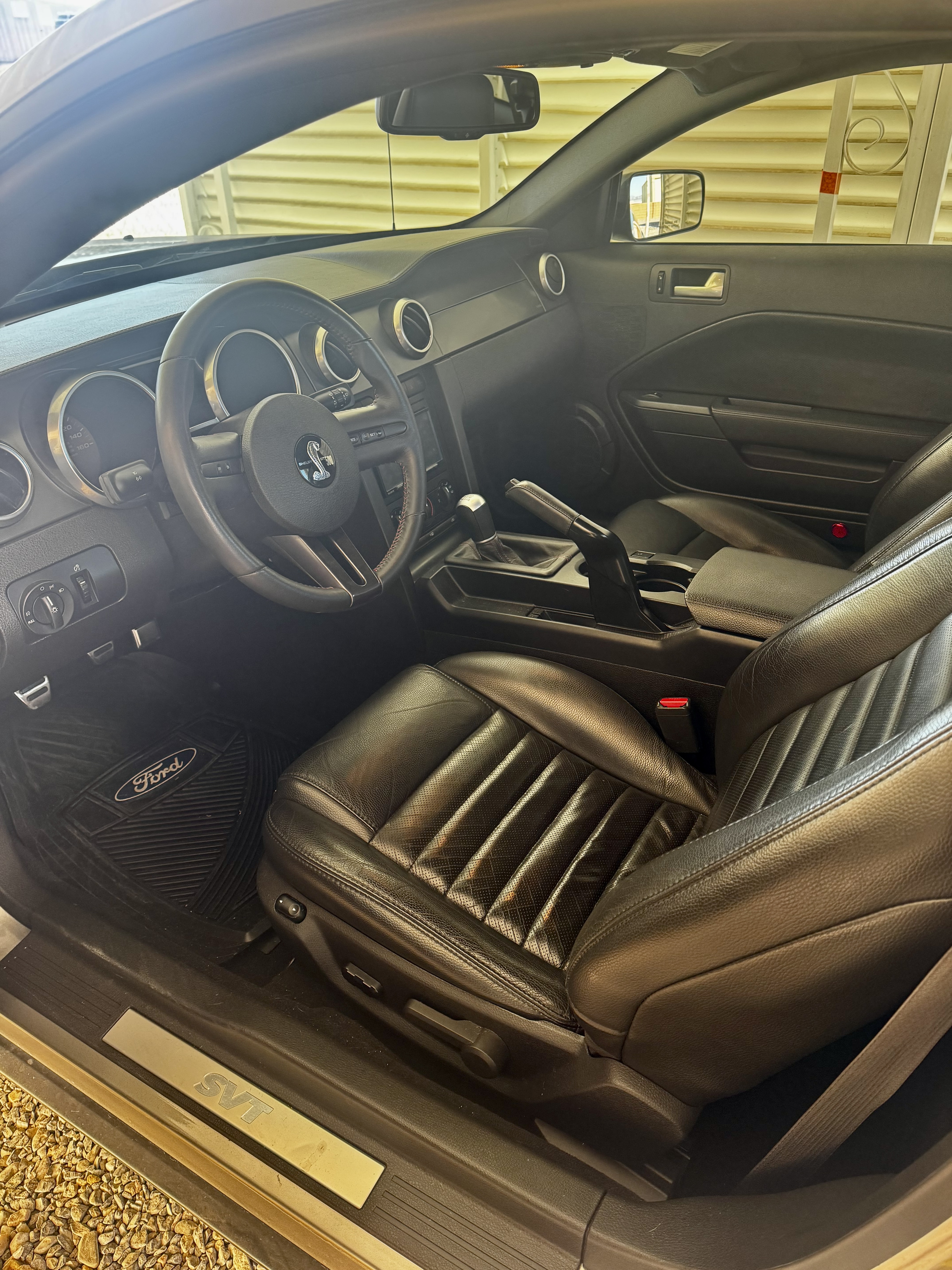 Used 2008 Ford Mustang Shelby GT500 RWD image 2
