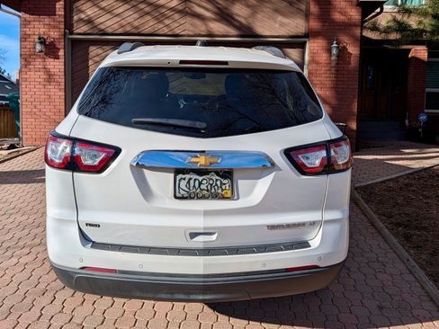 Used 2016 Chevrolet Traverse LT image 15