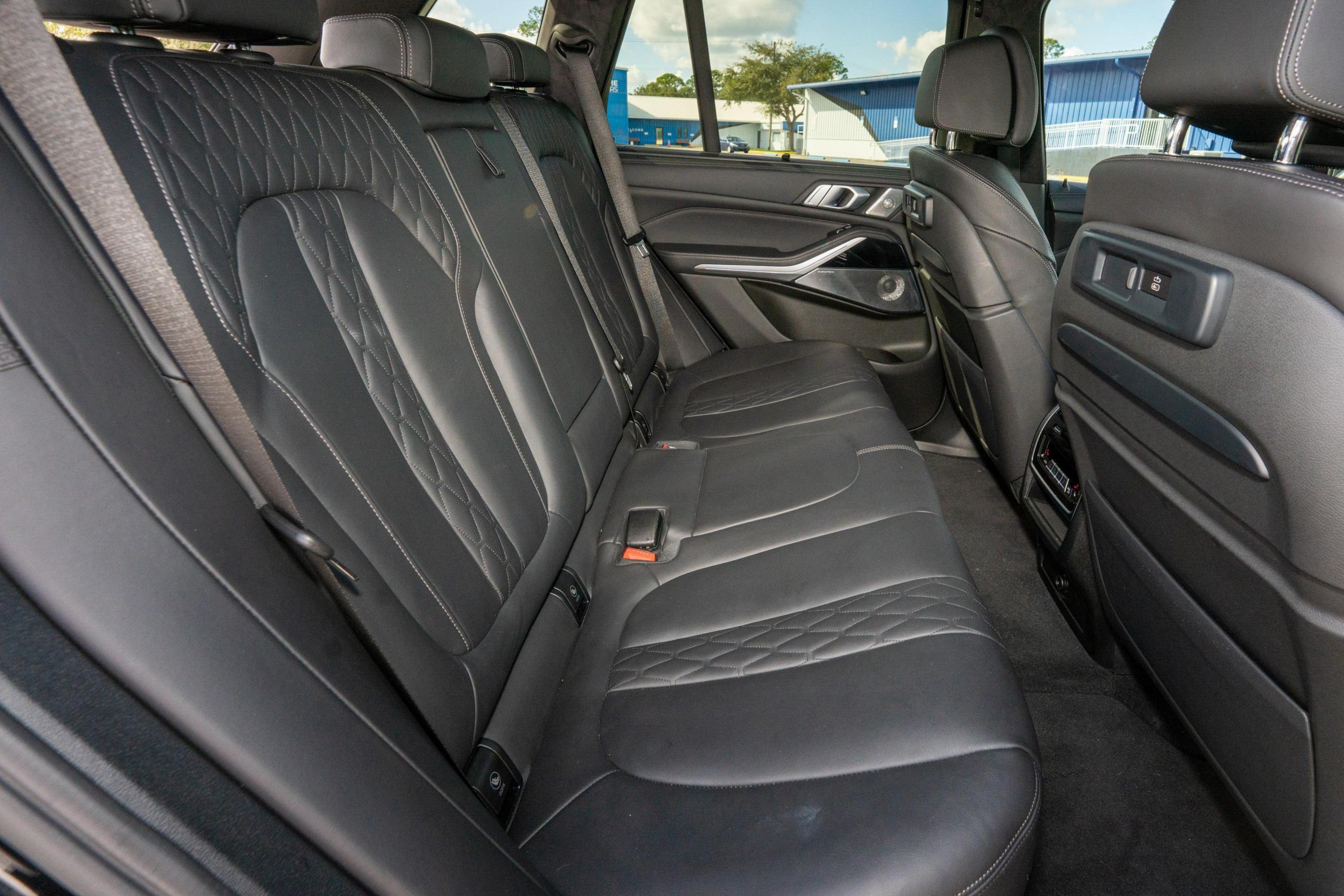 Used 2021 BMW X5 M50i w/ Executive Package AWD/4WD image 9
