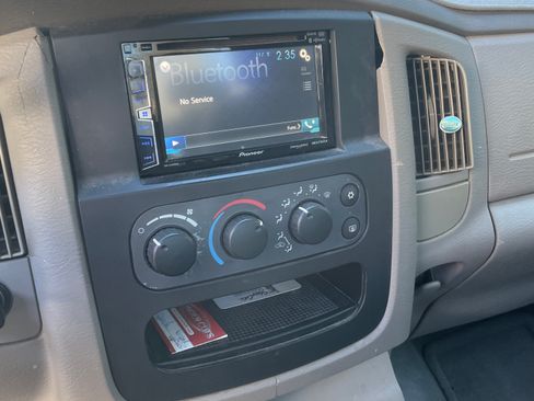 Used 2004 Dodge Ram 2500 Truck SLT w/ Trailer Tow Group image 13