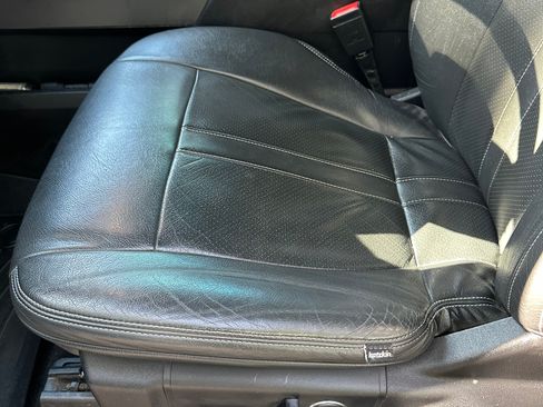 Used 2018 Ford F150 XLT w/ Equipment Group 302A Luxury image 10