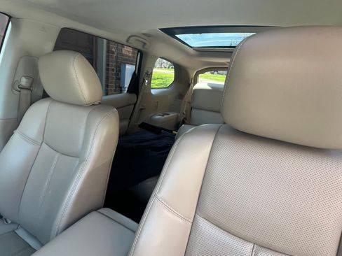 Used 2016 Nissan Pathfinder Platinum image 16
