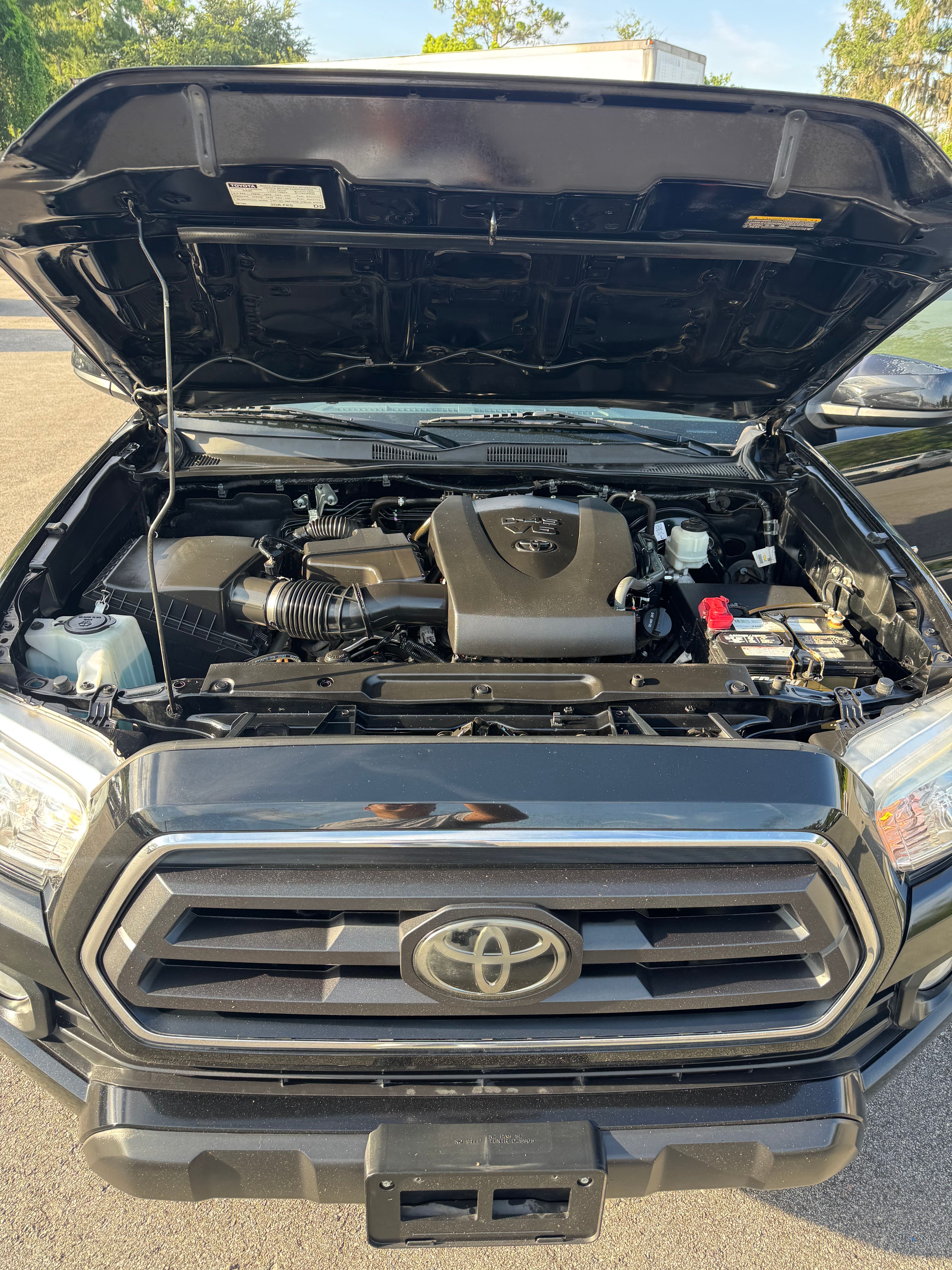 Used 2021 Toyota Tacoma SR5 RWD image 13