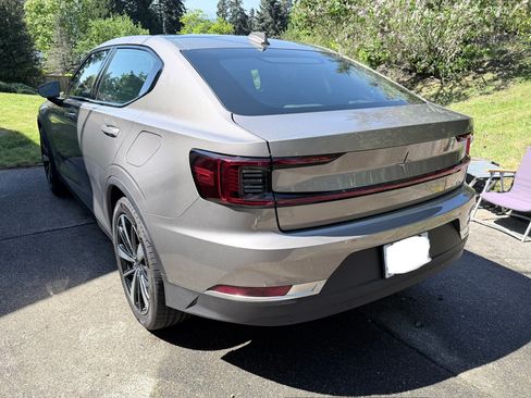 Used 2022 Polestar Polestar 2 w/ Plus Package AWD/4WD image 9