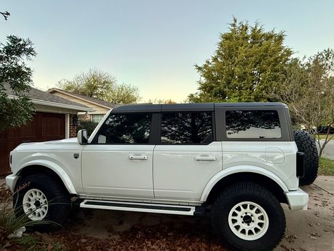 Used 2024 Ford Bronco Big Bend image 6