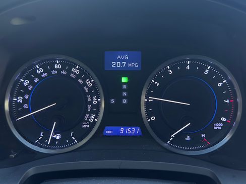 Used 2013 Lexus IS 250 w/ F-Sport Pkg w/Summer Tires image 9