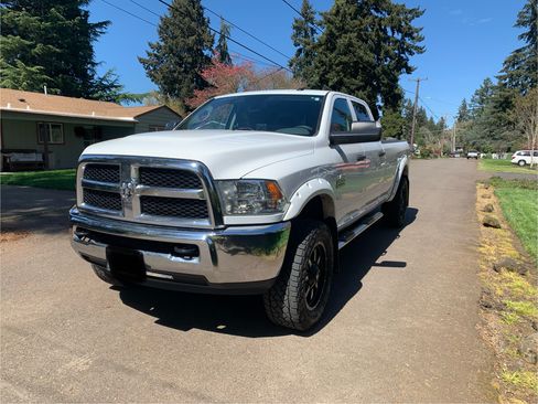 Used 2018 RAM 3500 Tradesman w/ Chrome Appearance Group AWD/4WD image 1