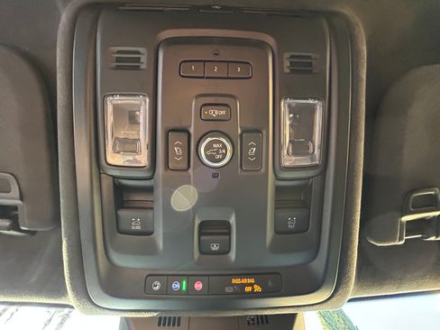 Used 2022 Cadillac Escalade Sport Platinum image 22