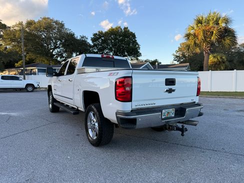 Used 2016 Chevrolet Silverado 2500 LTZ image 15