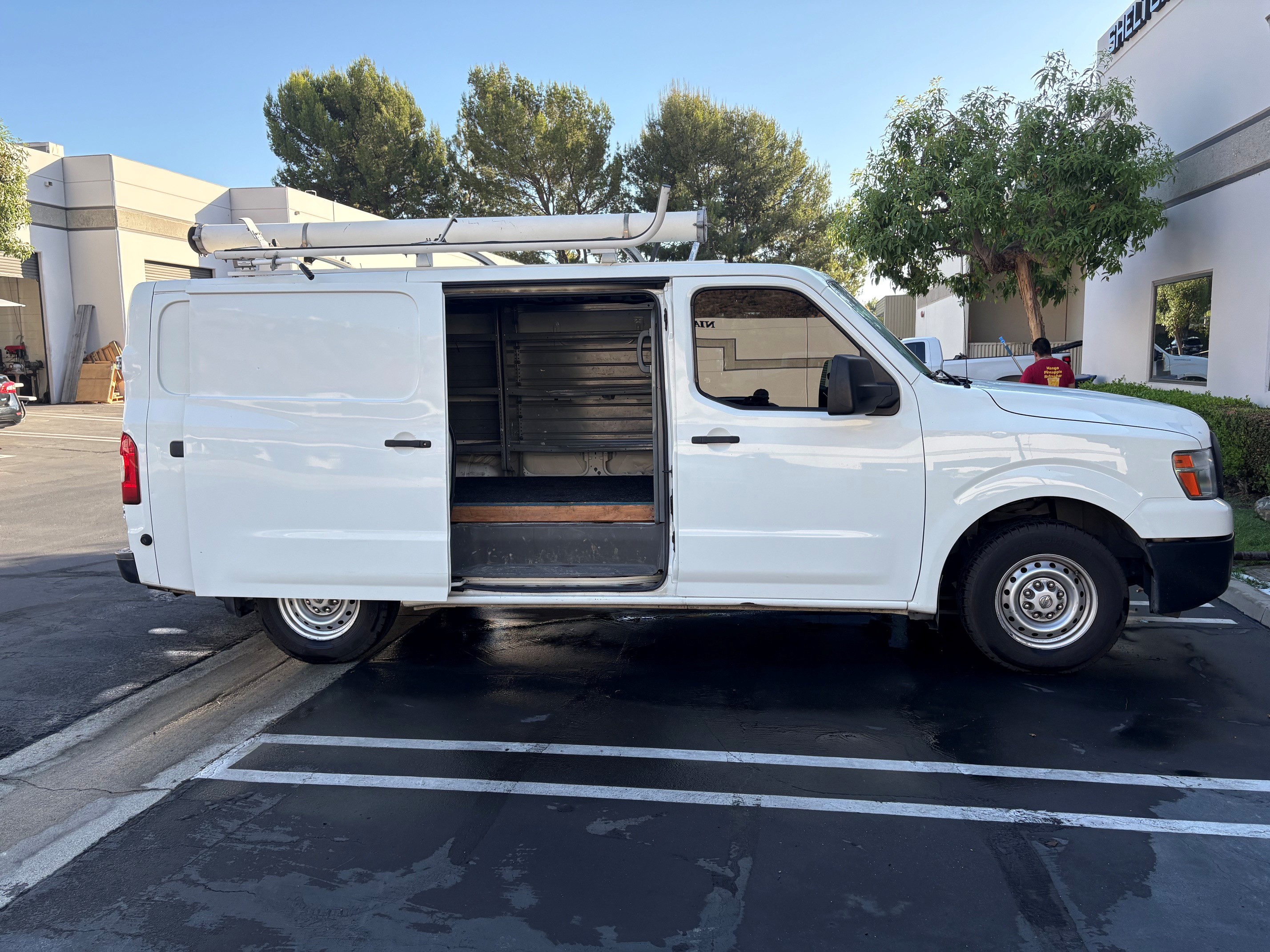 Used 2018 Nissan NV 2500 S RWD image 8