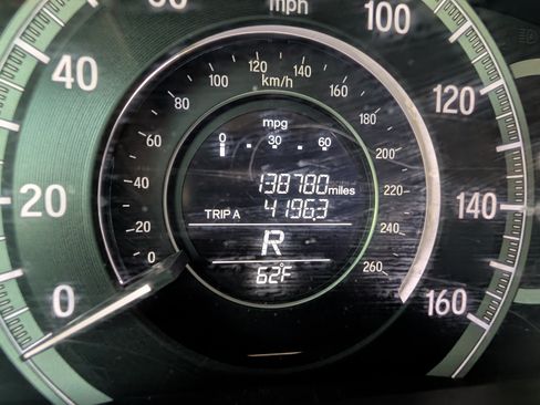 Used 2016 Honda Accord EX image 4