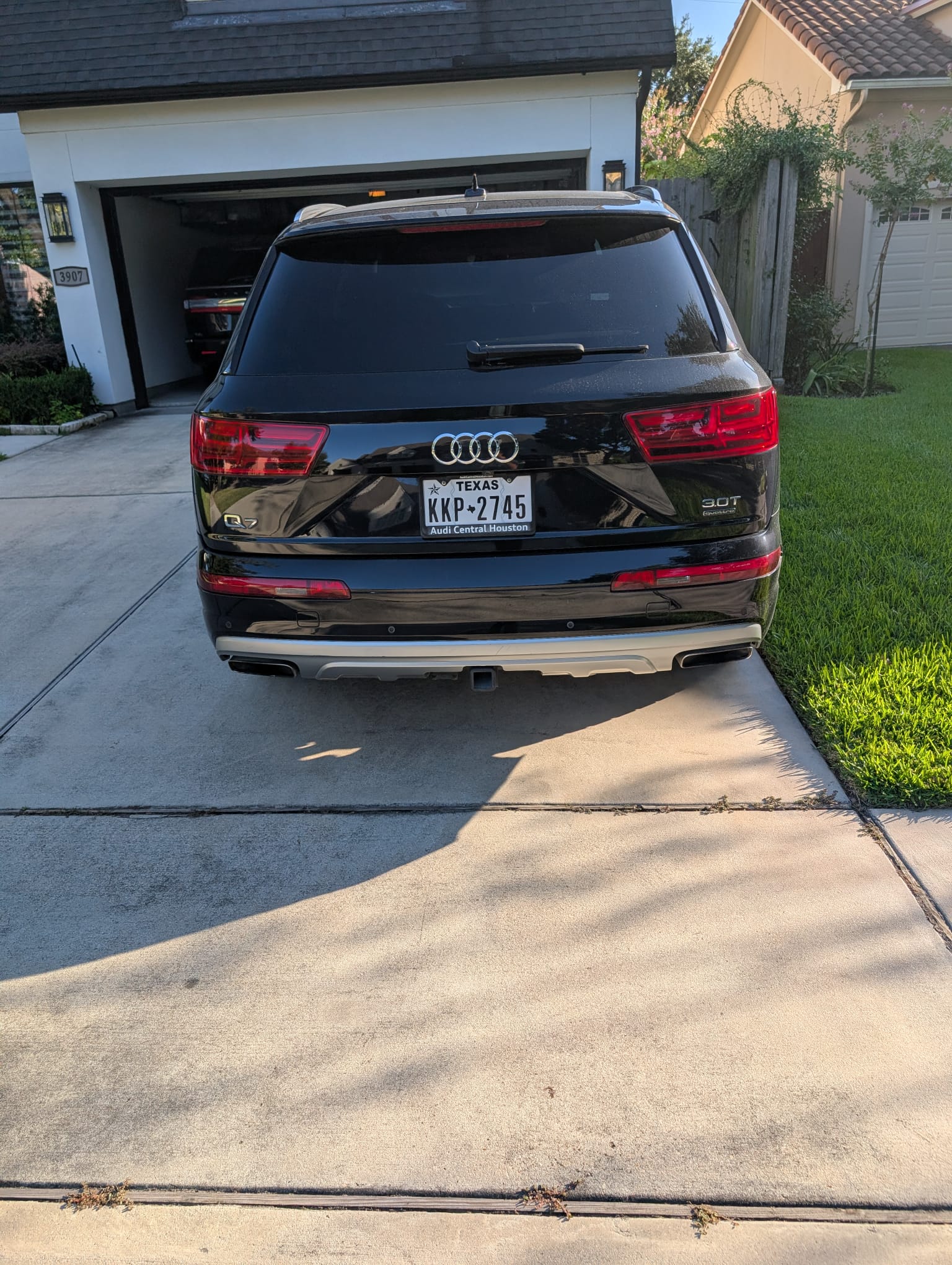 Used 2018 Audi Q7 3.0T Prestige AWD/4WD image 5
