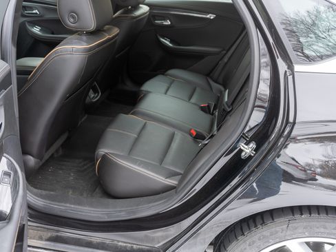 Used 2016 Chevrolet Impala LTZ w/ Enhanced Convenience Package image 14