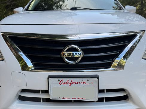 Used 2017 Nissan Versa S FWD image 13