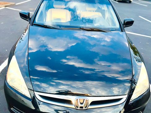 Used 2007 Honda Accord SE image 1