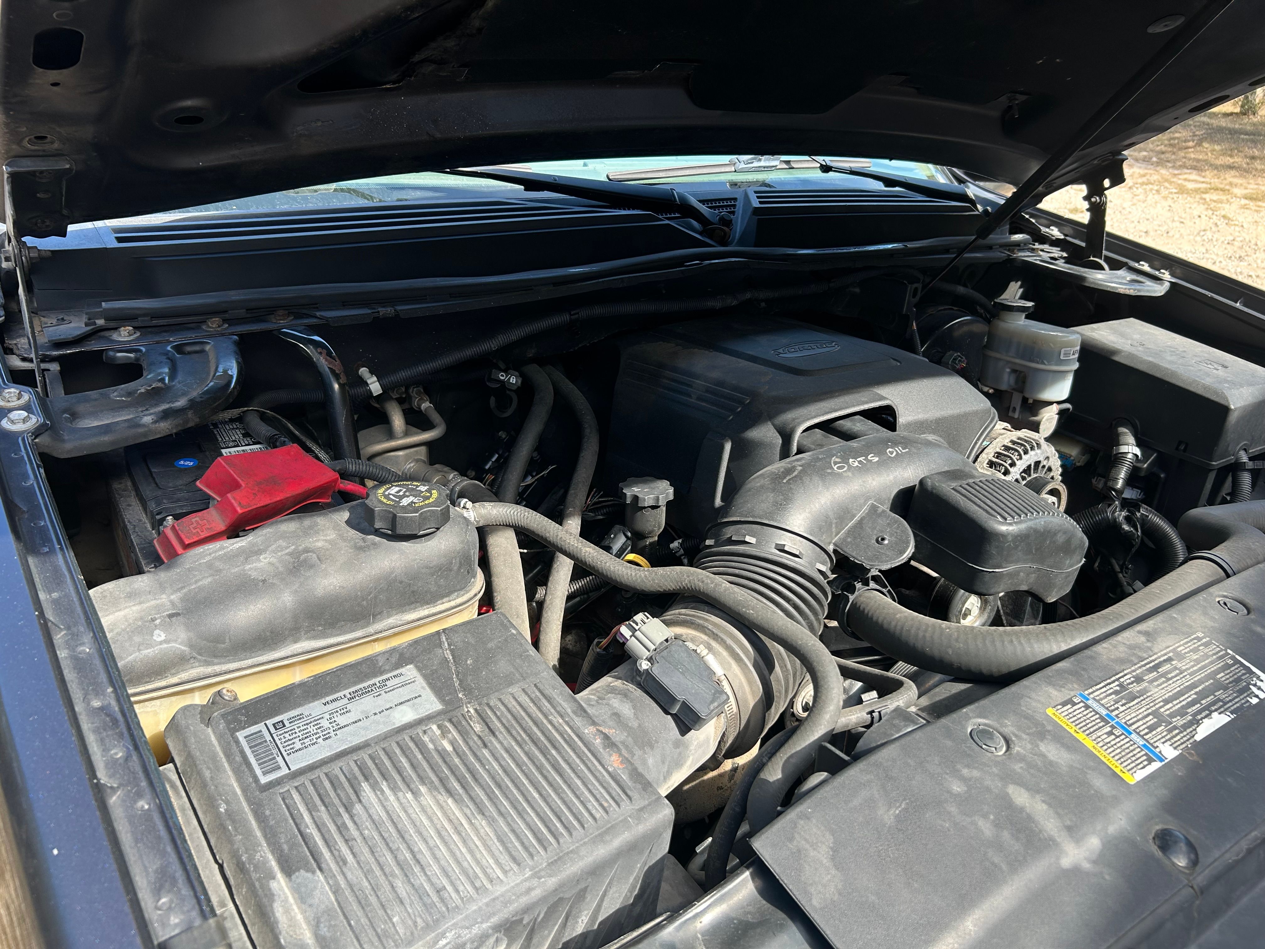 Used 2010 Chevrolet Avalanche LT w/ Luxury Package AWD/4WD image 14