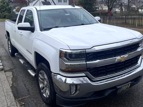 Used 2016 Chevrolet Silverado 1500 LT w/ All Star Edition image 8