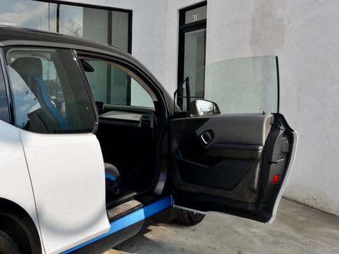 Used 2018 BMW i3 s RWD image 16