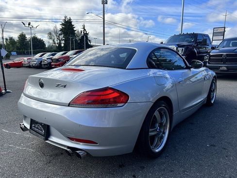 Used 2009 BMW Z4 sDrive35i image 2