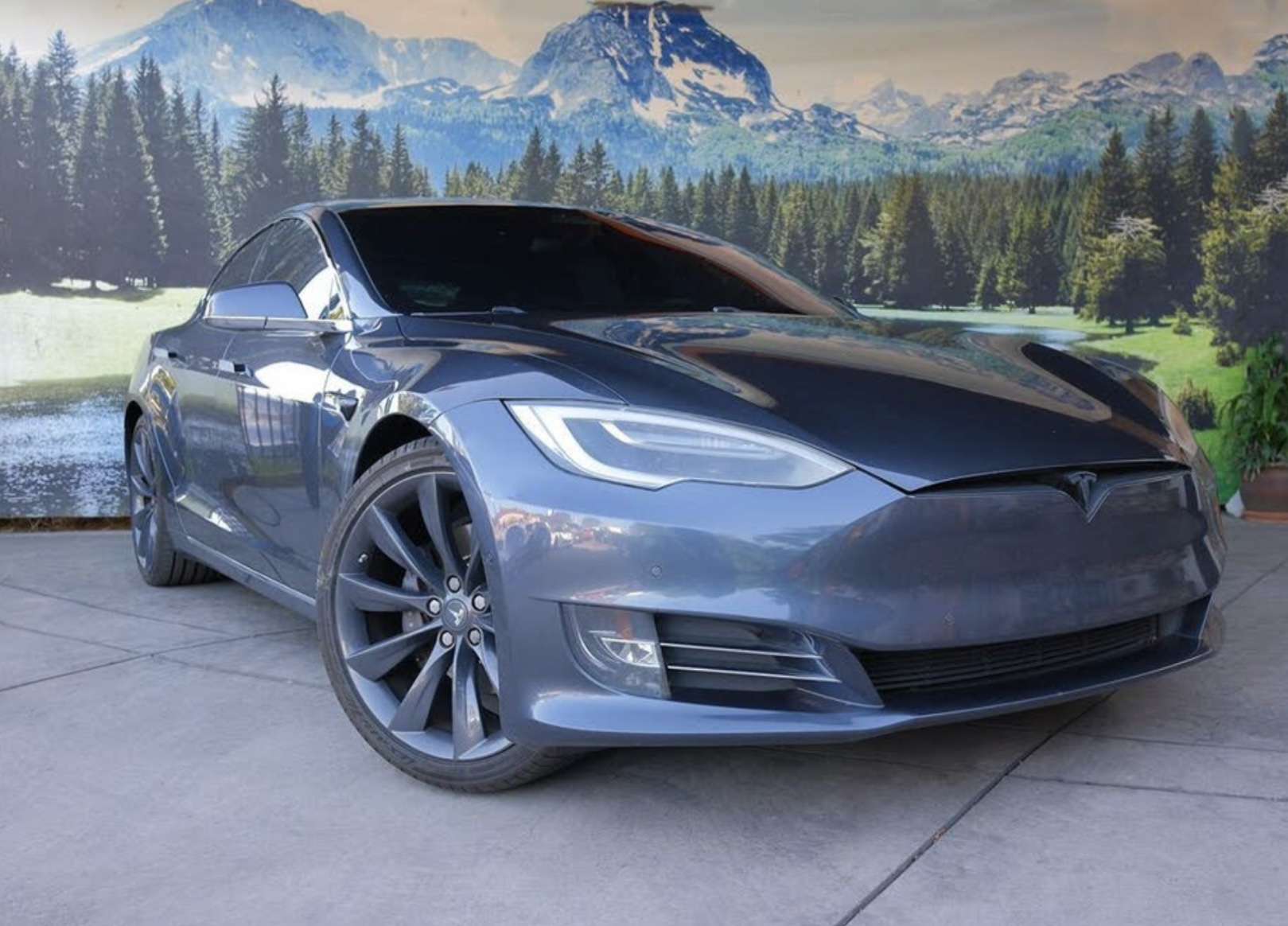Used 2017 Tesla Model S 75 RWD image 4